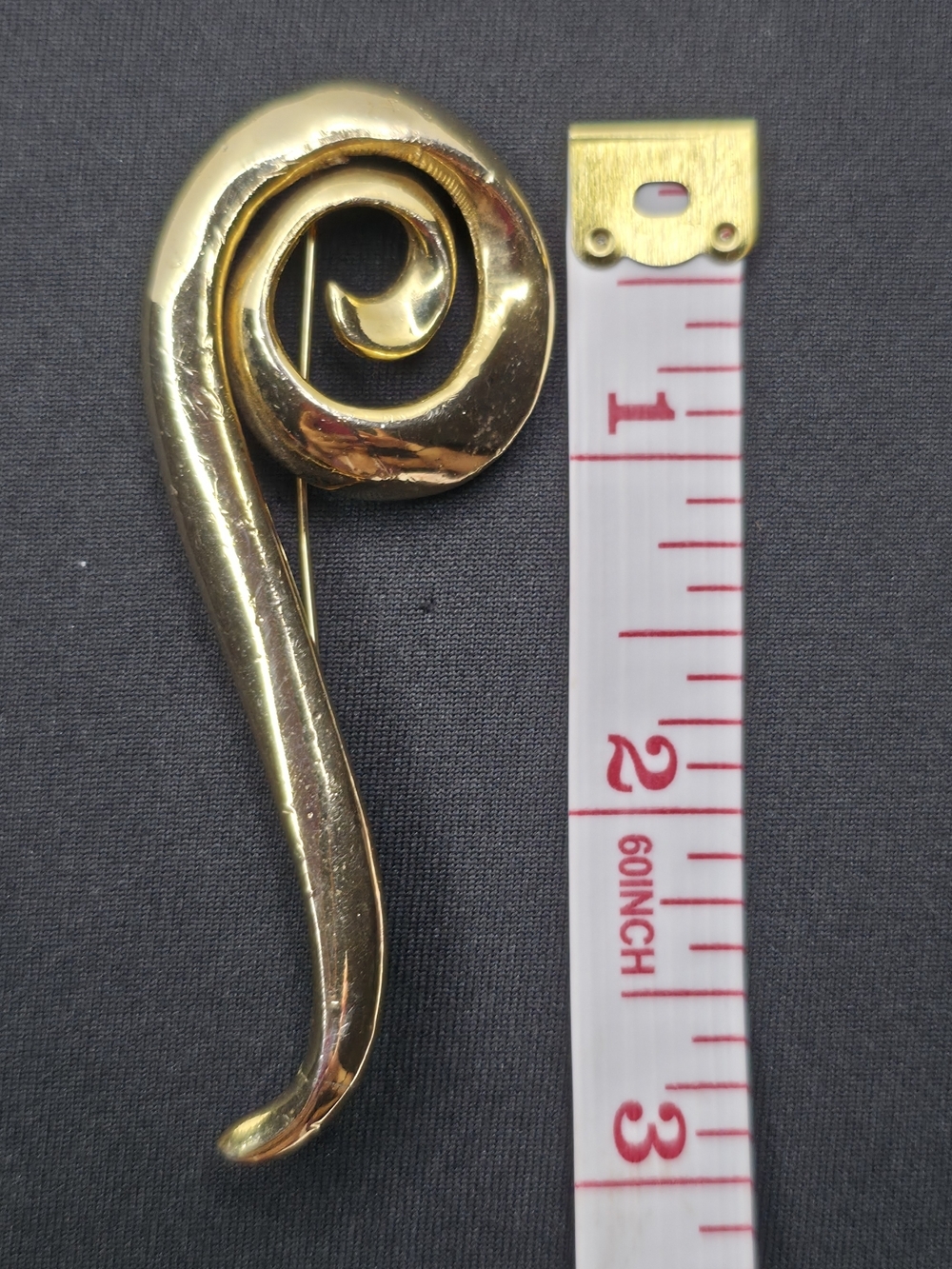 Vintage 80s Gold Swirl Brooch Pin Modernist 3" - Picture 5 of 5